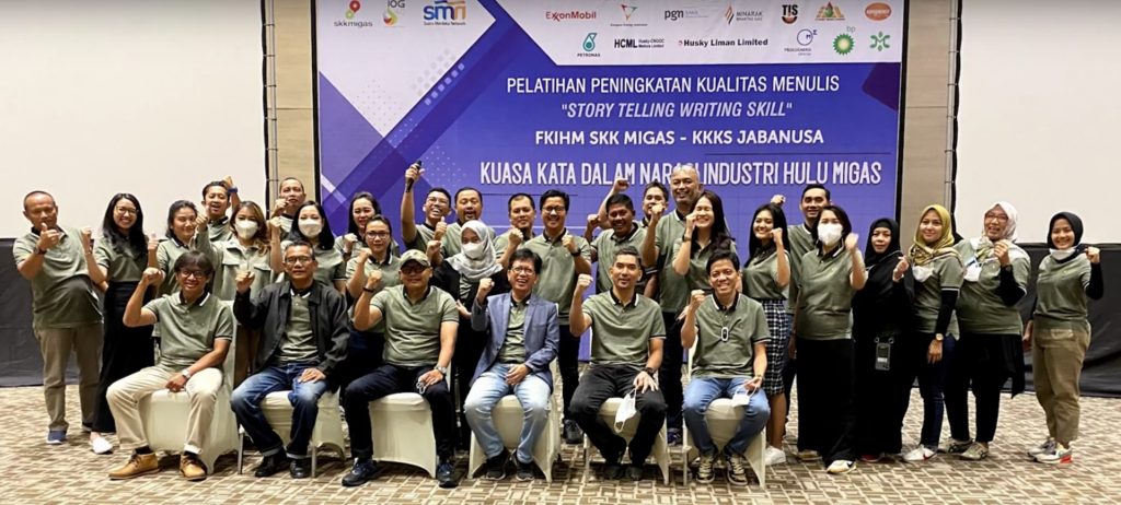 PELATIHAN PENINGKATAN KUALITAS MENULIS – FKIHM SKK MIGAS – KKKS